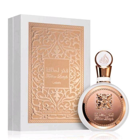 Fakhar Rose Gold 100ml EDP by Lattafa - Top Notes:  Fruits, Pomegranate, Lily, Aldehydes  Heart Notes: Tuberose, Gardenia, Jasmine, Ylang-ylang, Peony, Rose, Honeysuckle  Base notes: Vanilla, Ambroxan, White musk, Sandalwood